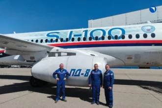 Суперджет 100 с ПД-8